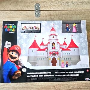 Brandnew in Box The Super Mario Bros movie mushroom kingdom castle Playset